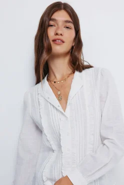 Blusa romântica de schiffly