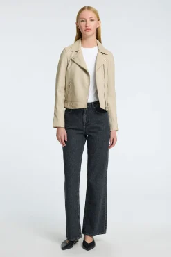 Blusão biker cropped 100% couro.