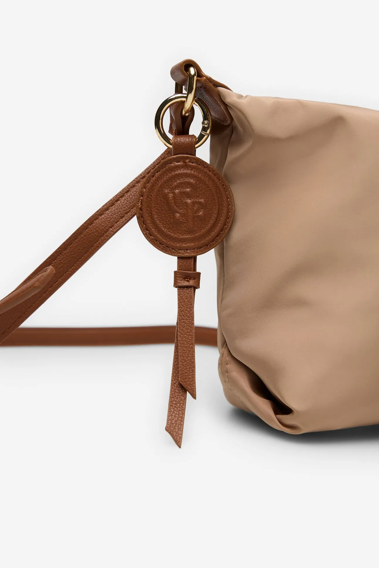 Bolsa de ombro com logo de nylon porque