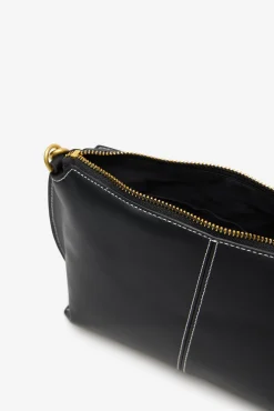 Bolsa tiracolo básica com costura