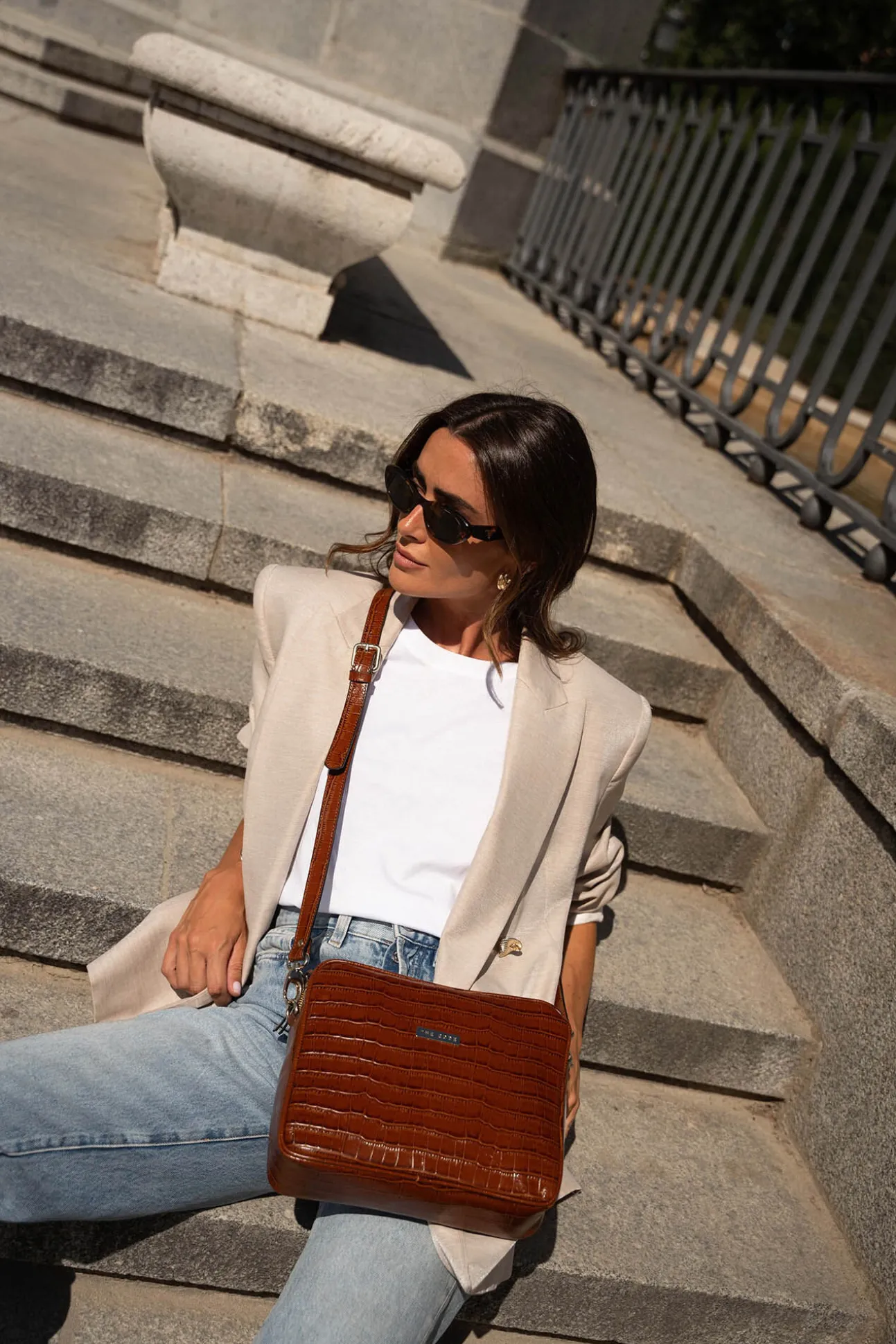 Bolsa tiracolo Charlotte praliné