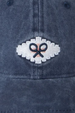 Boné com patch étnico