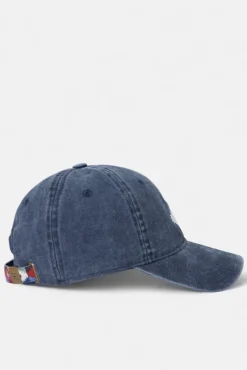 Boné com patch étnico