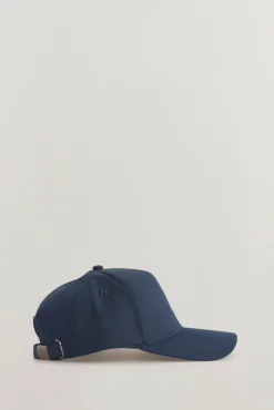 Boné com viseira de têxtil