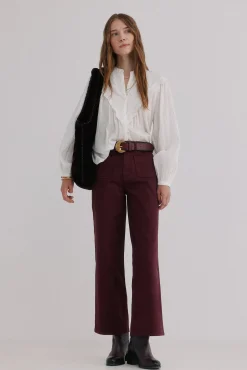 Bonnie. Calça jeans de perna larga