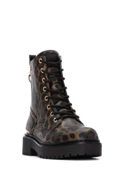 Bota de amarrar