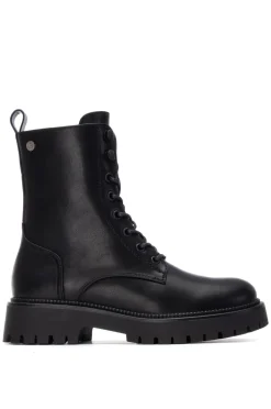 Bota de amarrar