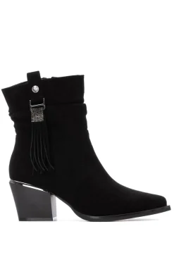 Bota de camurça com franjas
