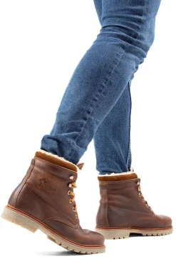 Bota de homem em pele napa