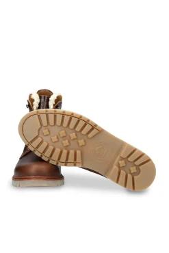 Bota de homem em pele napa