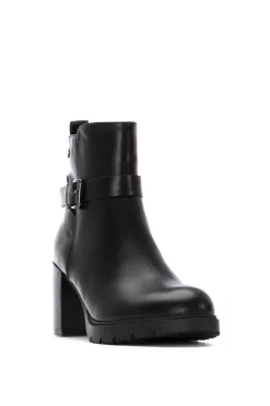 Bota de salto alto
