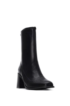 Bota de salto alto