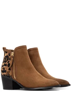Bota de salto alto