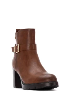 Bota de salto alto