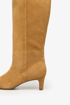 Bota de salto de croute