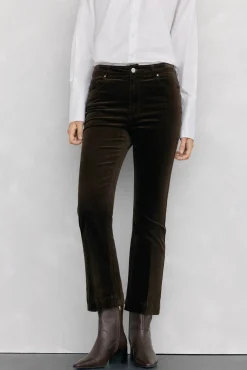 Bota de salto em Botins napa