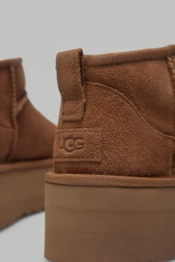 Bota Plataforma Ultra Clássica