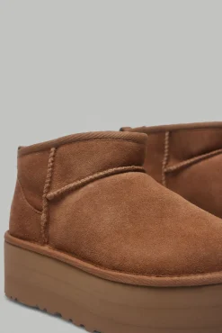 Bota Plataforma Ultra Clássica