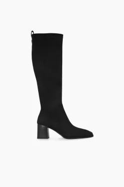 Botas de camurça com salto