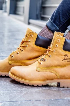 Botas de pele com forro de pele