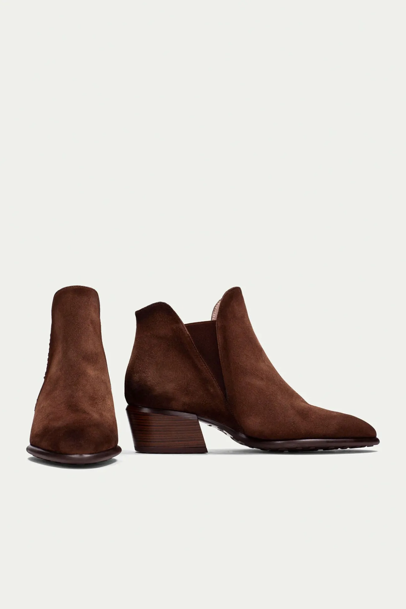 Botins Chelsea Verona bico fino