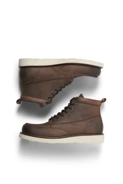 Botins de couro com sola de borracha