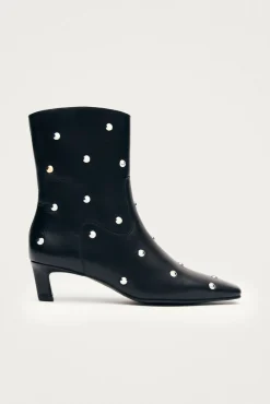 Botins de couro Nash Studs até o tornozelo