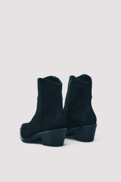 Botins de cowboy pretas
