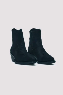 Botins de cowboy pretas