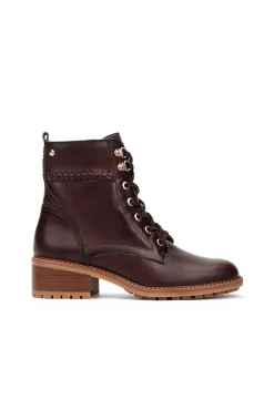 Botins de salto alto