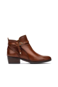 Botins de salto alto