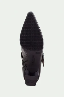 Botins fino com fivela e ilhós ATLANTA