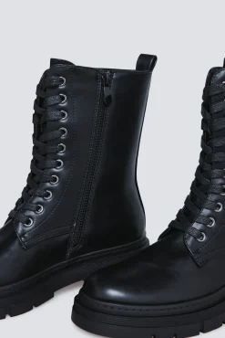 Botins militares com cadarço