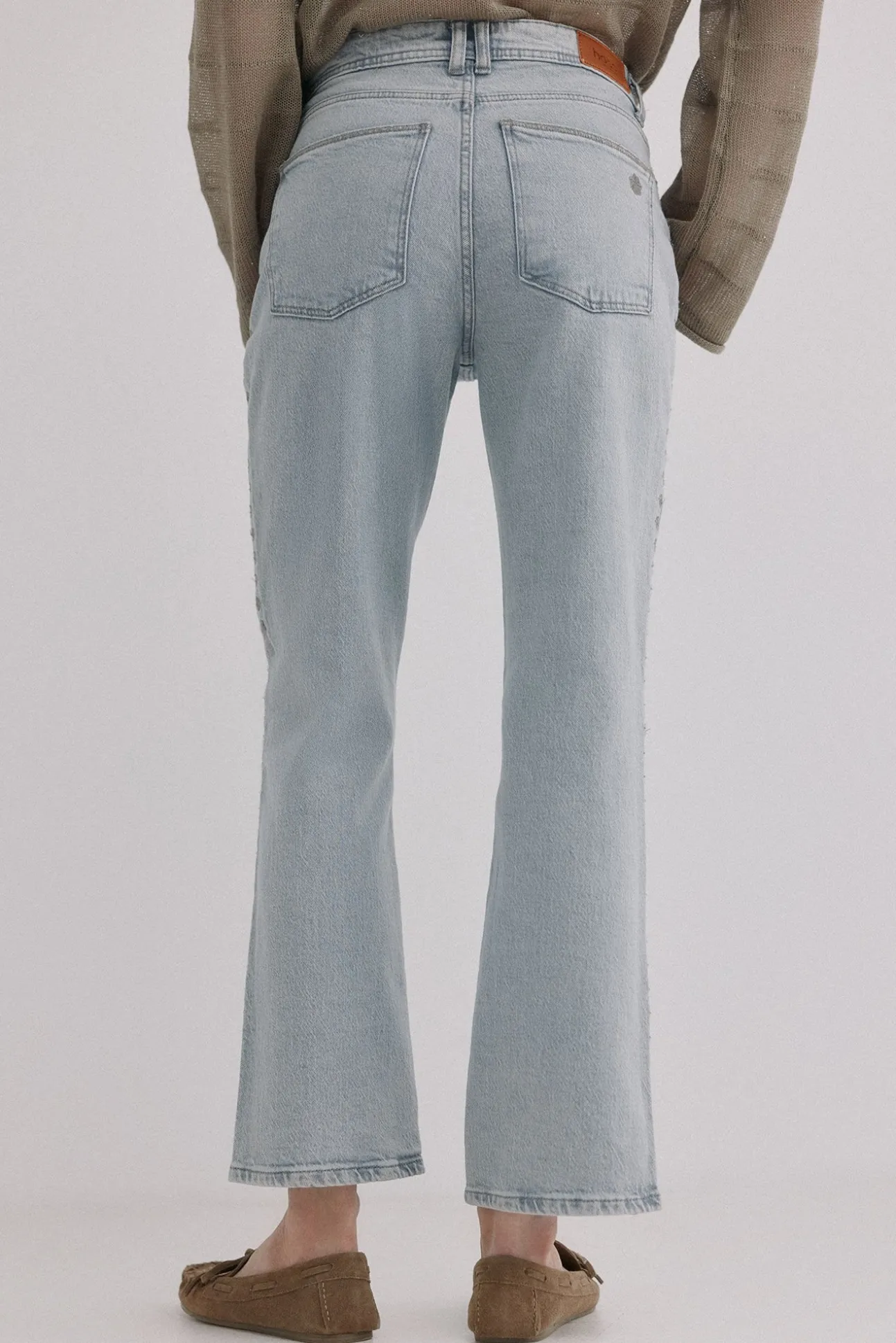 Brigitte. Jeans bordado