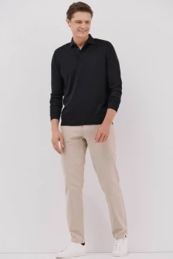 -Regular fit-Piqué fabric-Long sleeve, placket with buttons and embroidered logo on the chest-Shirt cuffs with button-By buying our cotton products, you're supporting our investment in the Better Cotton initiative. This product has bee