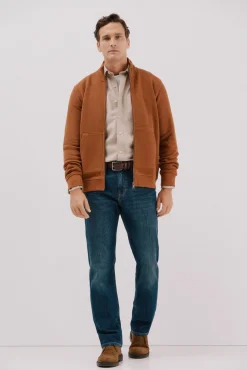 -Regular fit-Structured fleece fabric-Front zip fastening and kangaroo pockets-By buying our cotton products, you're supporting our investment in the Better Cotton Initiative. This product is sourced via a system of mass balance and therefo
