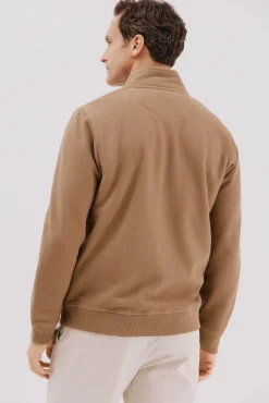 -Regular fit-Structured fleece fabric-Front zip fastening and kangaroo pockets-By buying our cotton products, you're supporting our investment in the Better Cotton Initiative. This product is sourced via a system of mass balance and therefo