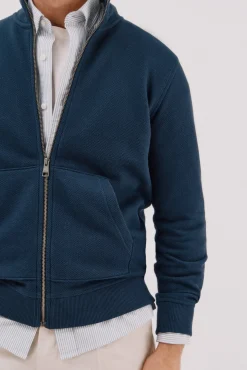 -Regular fit-Structured fleece fabric-Front zip fastening and kangaroo pockets-By buying our cotton products, you're supporting our investment in the Better Cotton Initiative. This product is sourced via a system of mass balance and therefo