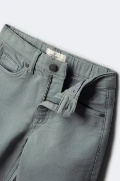 Calça amarela slim fit de 5 bolsos para meninos