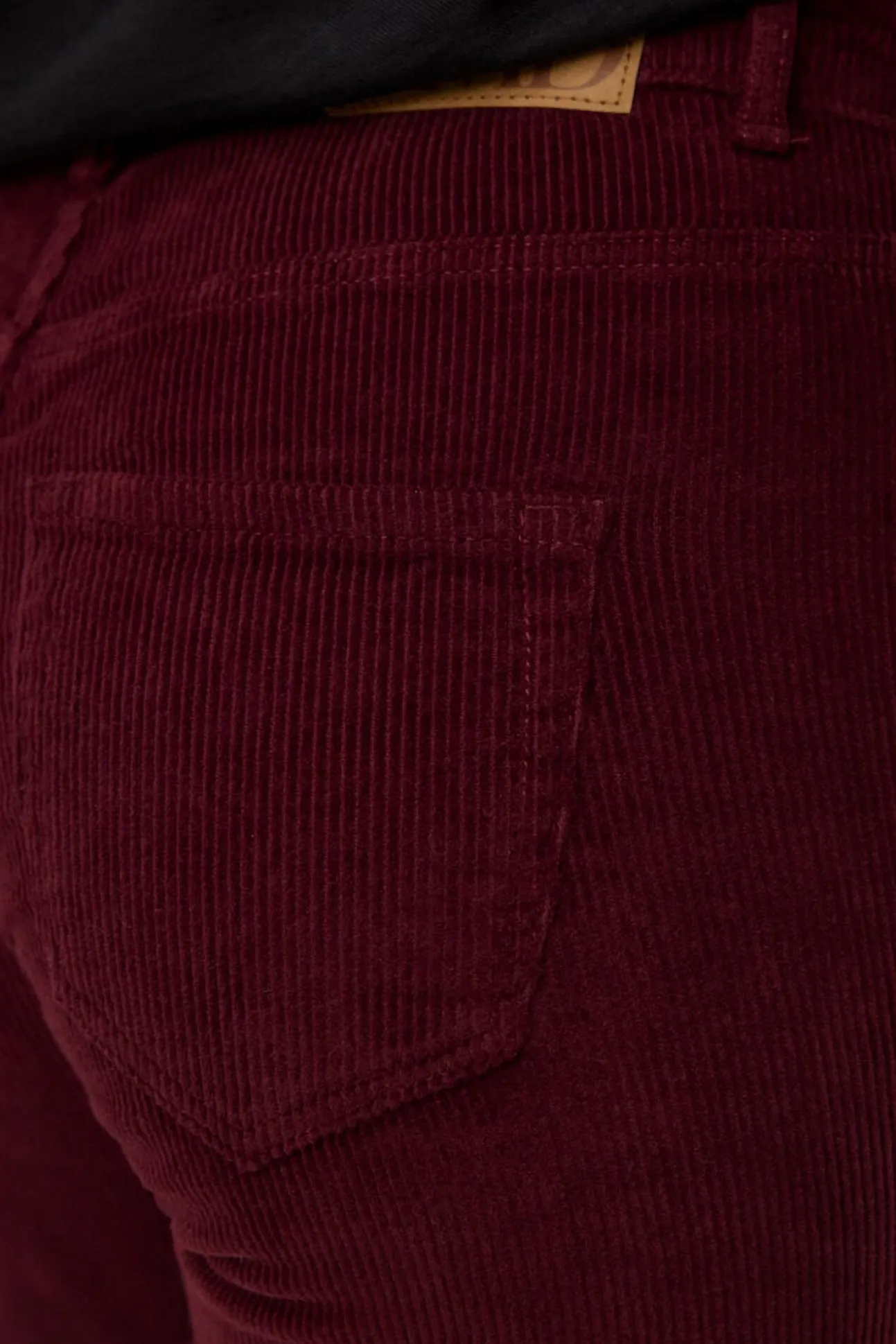 Calça calça boca de sino