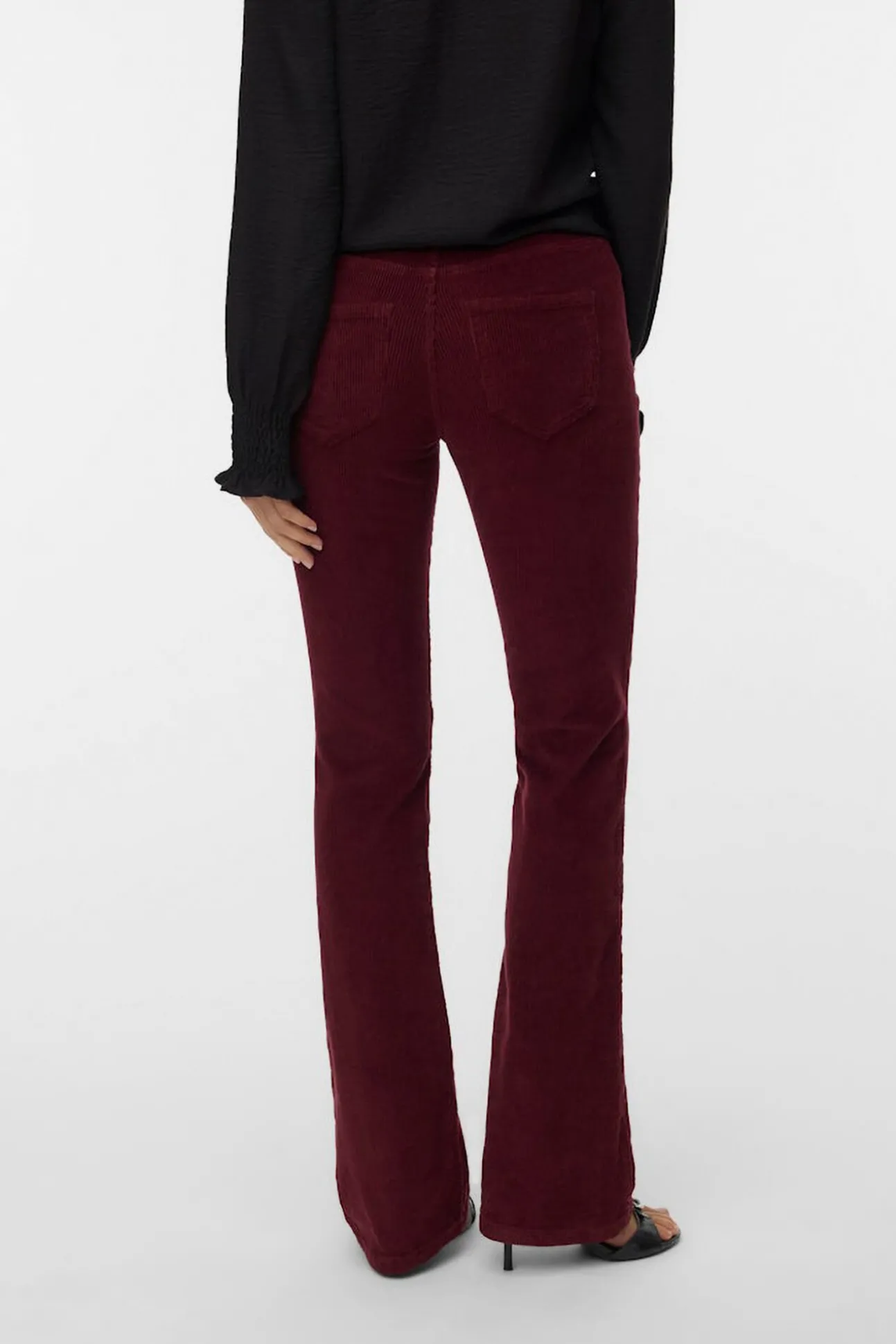 Calça calça boca de sino