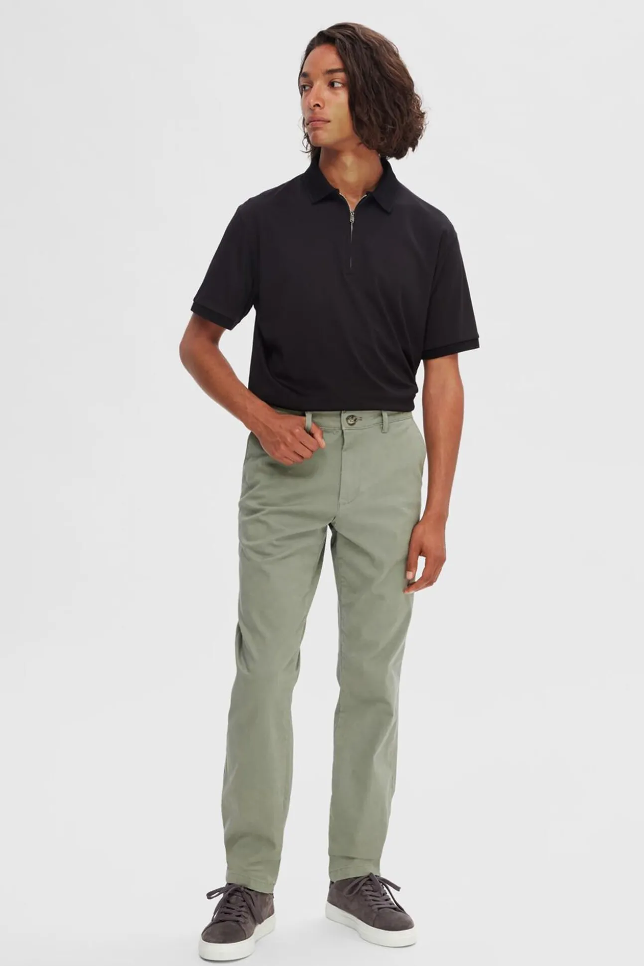 Calça calças chino slim fit feita de algodão orgânico