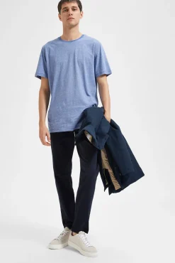 Calça calças chino slim fit feita de algodão orgânico