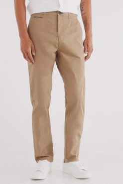 Calça calças chino slim fit com micro estampa