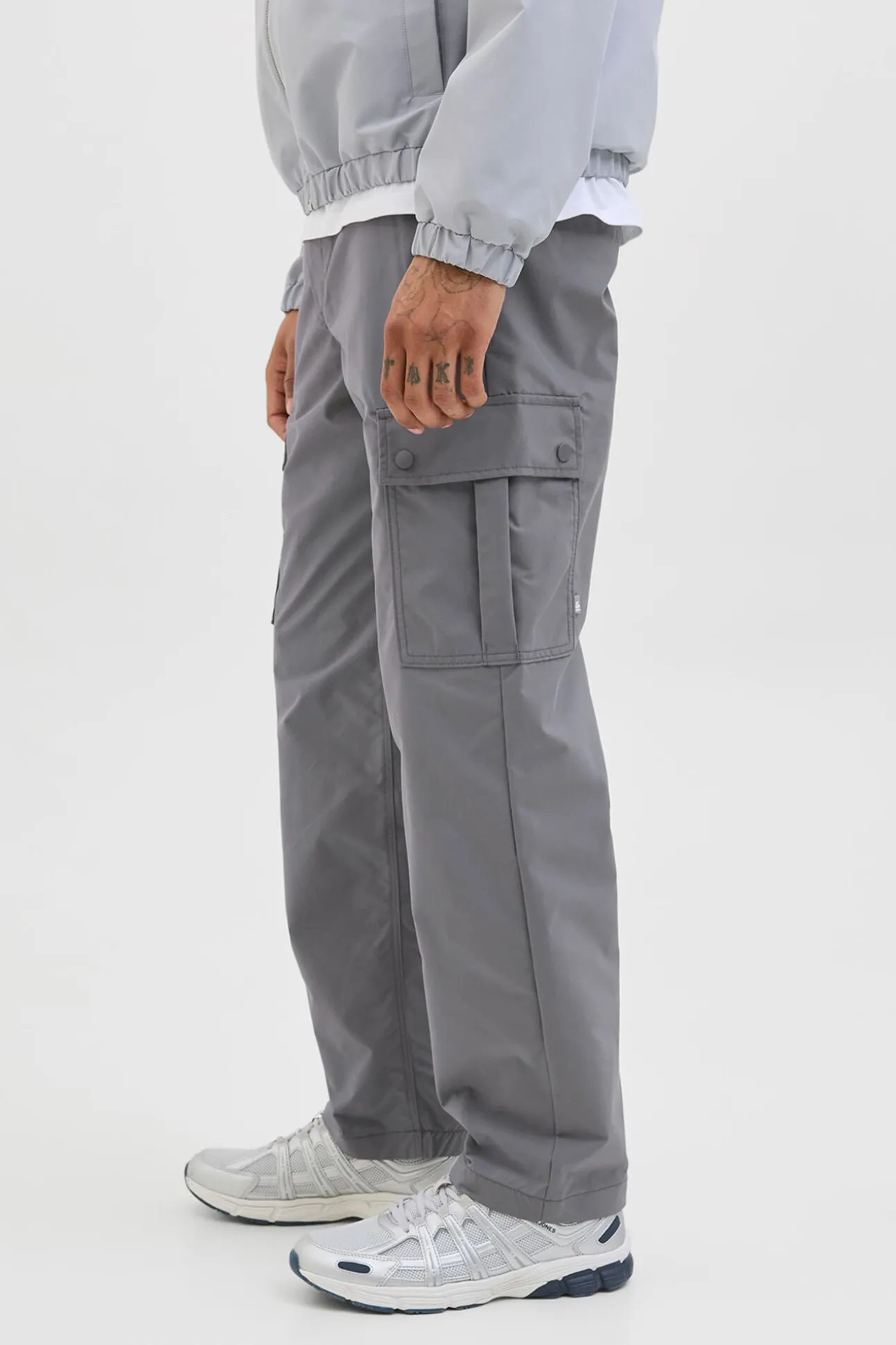 Calça cargo com ajuste relaxado