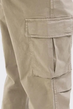 Calça cargo de regular fit