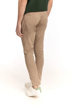 Calça Chino Skinny