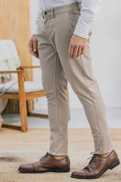 Calça Chino Skinny