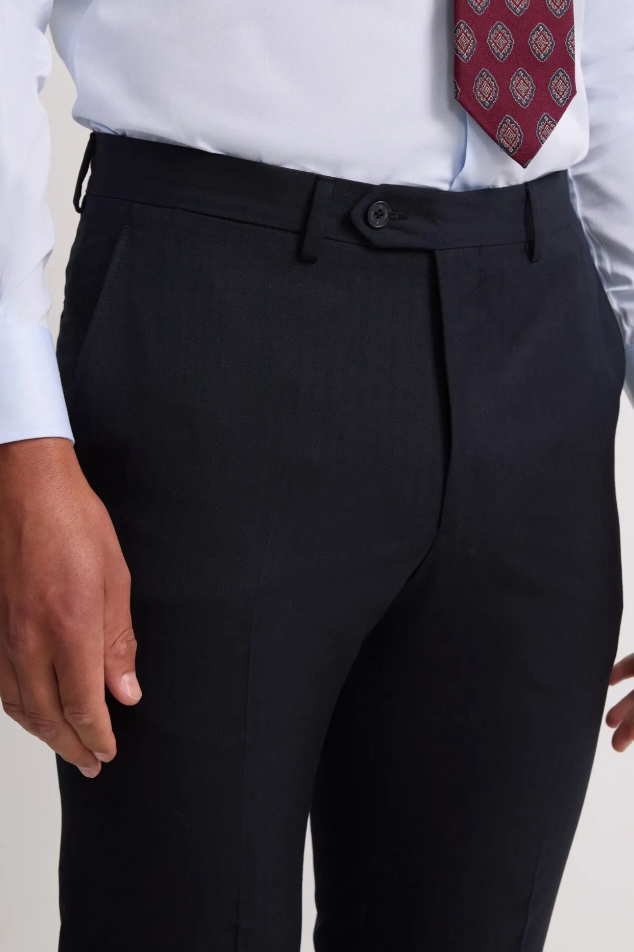 Calça clássicas de terno em espinha de espiga