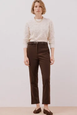 Calça com cinto